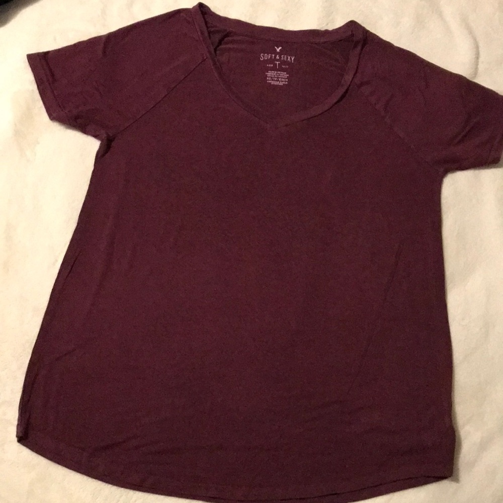Maroon American eagle soft and sexy T